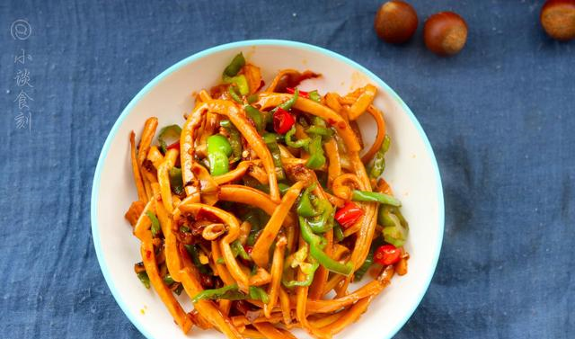 12块钱一只的干货,下锅炒一炒,香辣有嚼劲,比吃猪肉强多了休闲区蓝鸢梦想 - Www.slyday.coM 12块钱一只的干货,下锅炒一炒,香辣有嚼劲,比吃猪肉强多了休闲区蓝鸢梦想 - Www.slyday.coM