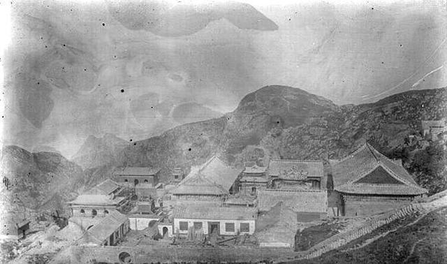 老照片之清末1907年山东泰山珍贵影像休闲区蓝鸢梦想 - Www.slyday.coM