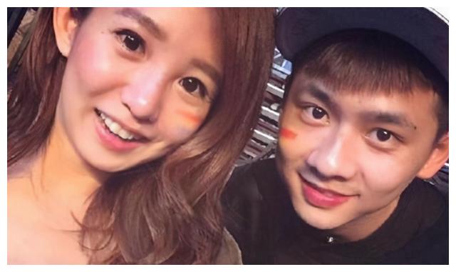 十指紧扣回家甜蜜,男方身份公开|王以纶|郭书瑶|男方_新浪新闻