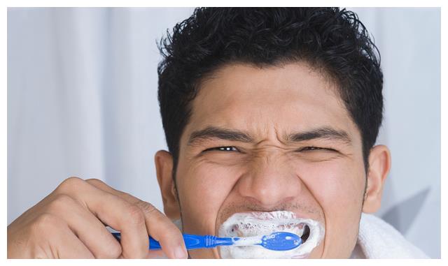 肝脏健康的人，早上起床后不会有这些变化，一个不占的真幸福休闲区蓝鸢梦想 - Www.slyday.coM