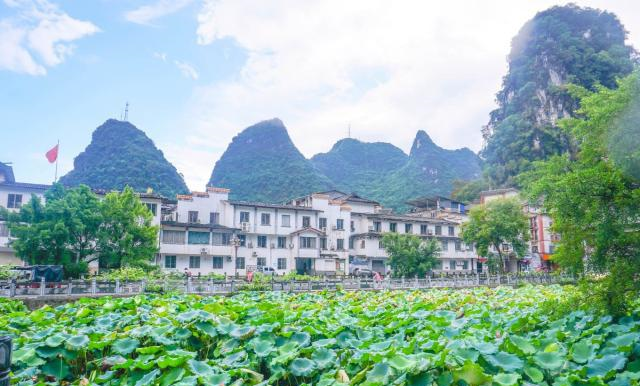 中国最具特色的文化街区,不仅有风情美食,还有千年古街韵味休闲区蓝鸢梦想 - Www.slyday.coM 中国最具特色的文化街区,不仅有风情美食,还有千年古街韵味休闲区蓝鸢梦想 - Www.slyday.coM