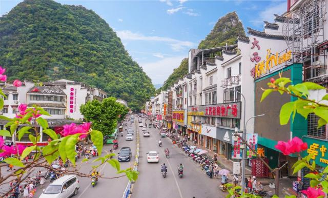 中国最具特色的文化街区,不仅有风情美食,还有千年古街韵味休闲区蓝鸢梦想 - Www.slyday.coM 中国最具特色的文化街区,不仅有风情美食,还有千年古街韵味休闲区蓝鸢梦想 - Www.slyday.coM