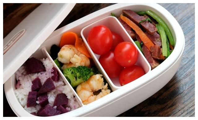 小小便当盒有荤有素营养好自己带饭更健康做法简单省时间