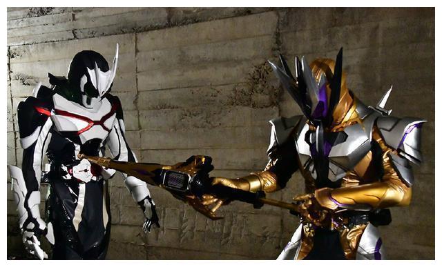 假面骑士saber二骑皮套演员锁定永德回归不吃瘪的黄金二骑