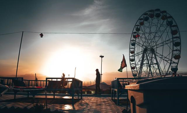 女人最“看不上”的几种男人，中三条很容易单身一辈子！休闲区蓝鸢梦想 - Www.slyday.coM