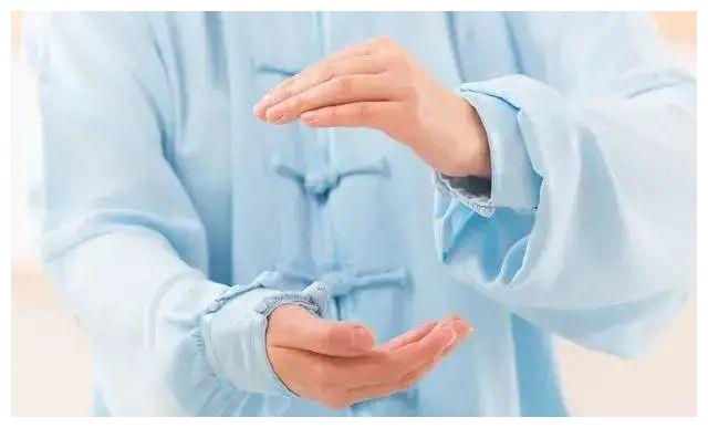 9岁女孩，查出糖尿病，得知原因后，母亲痛哭：都是我害了你休闲区蓝鸢梦想 - Www.slyday.coM