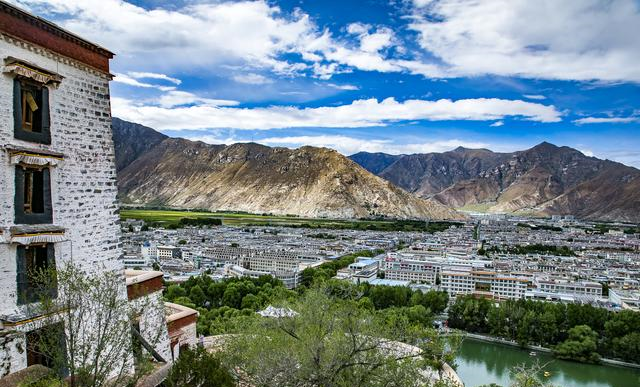 布达拉宫也闭馆了,在家出不了门的,看看这些独家绝美图片也养眼休闲区蓝鸢梦想 - Www.slyday.coM 布达拉宫也闭馆了,在家出不了门的,看看这些独家绝美图片也养眼休闲区蓝鸢梦想 - Www.slyday.coM