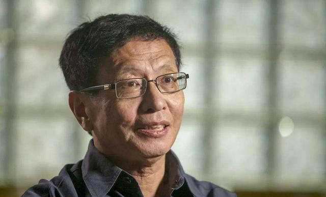 数学天才北大毕业后，出国深造却沦落街头刷碗，58岁攻克世界难题休闲区蓝鸢梦想 - Www.slyday.coM