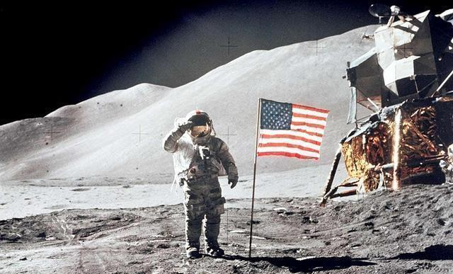 ET专家发现NASA致命证据,阿波罗登月造假!终于...