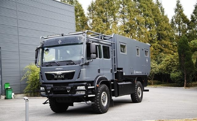 490万一辆的德国man 4x4越野房车永远不会缺油