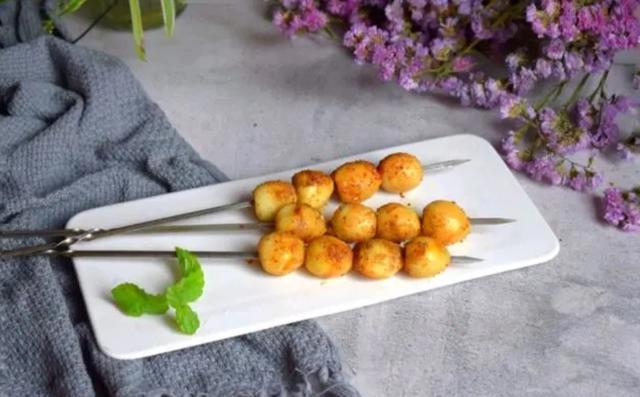 不一样的香辣鹌鹑蛋串,在家就能轻松制作,五味俱全