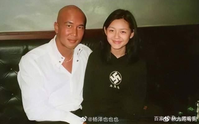 大S再婚！男方曝单身20年，曾为爱纹身的大S带娃随老公回<a href=