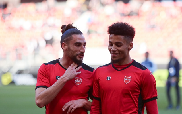 法乙：瓦朗谢纳连续遭遇“0”封，还有能力阻挡阿雅克肖抢分吗？