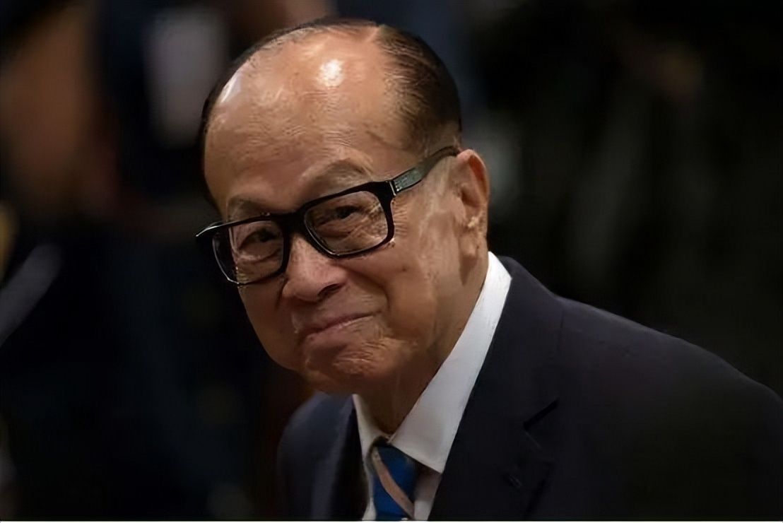 时隔10年李嘉诚“杀”回内地！和记黄埔出价23.6亿，现身广州土拍休闲区蓝鸢梦想 - Www.slyday.coM