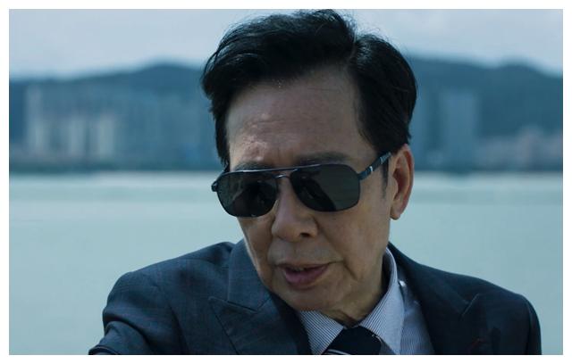 最受观众喜爱的tvb演员骆应钧出道30年来认真演戏低调做人