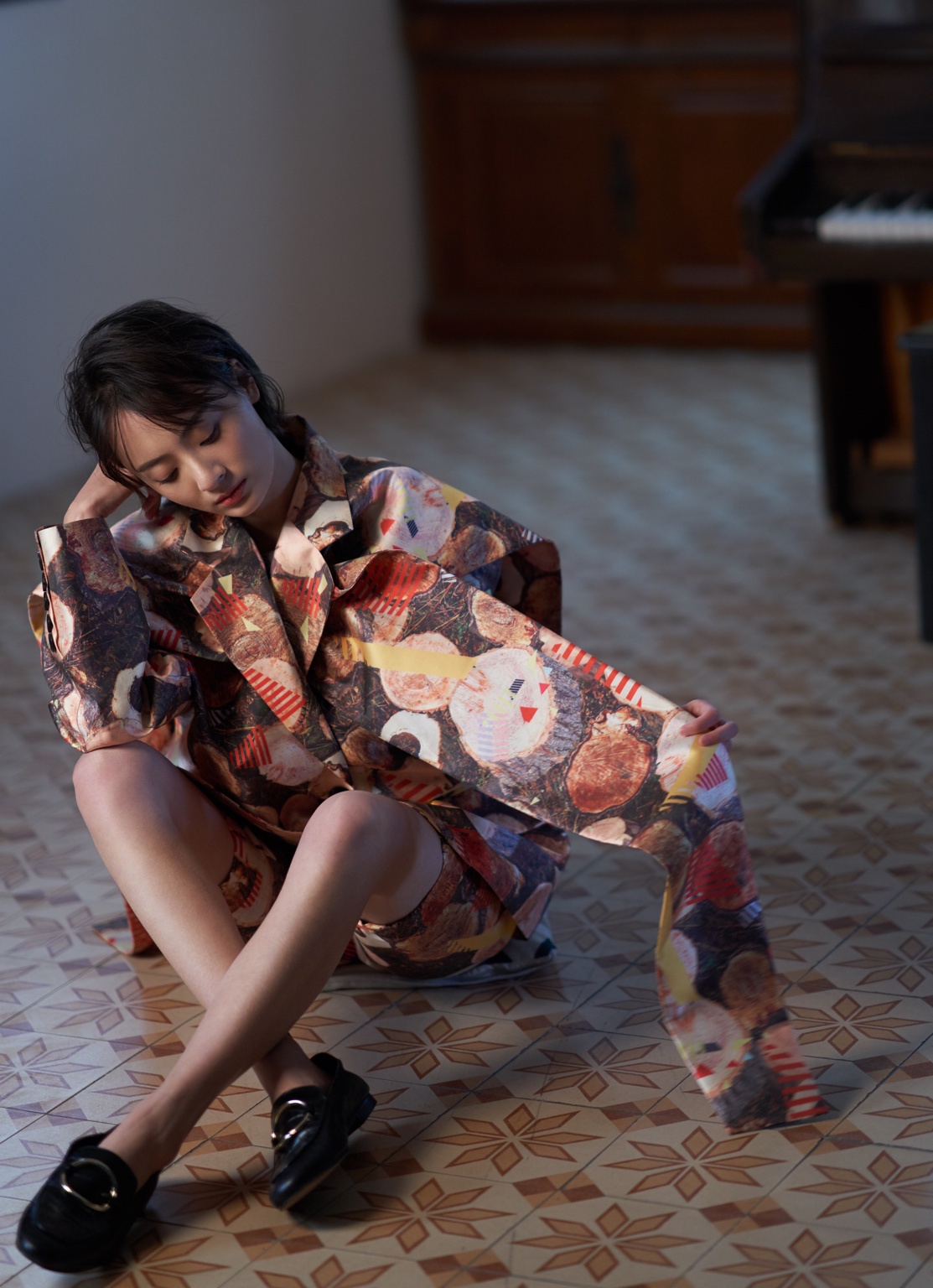 孙铱最新媒体写真洋溢春天的气息