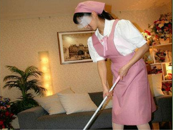 我不能追求幸福吗70岁老爷子雇40岁保姆被儿子骂不正经