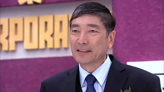 童童看张曼迪的演唱会,结果舞台倒塌童童受伤,厉仲谋急了