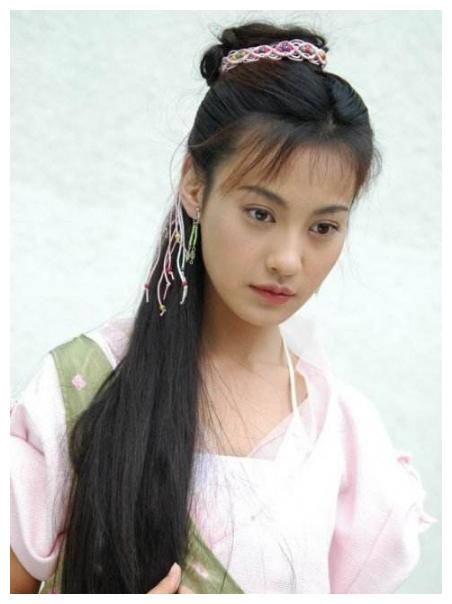 有一种高颜值叫杨雪古装照,亭亭玉立气质优雅,网友:杨颖的原装