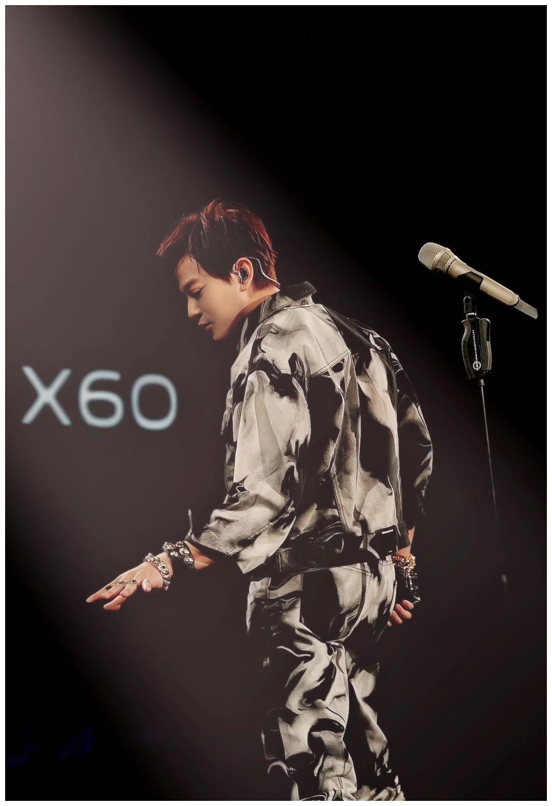 陈晓东追光吧哥哥两个月苦练舞蹈初舞台俘获80后排名第一