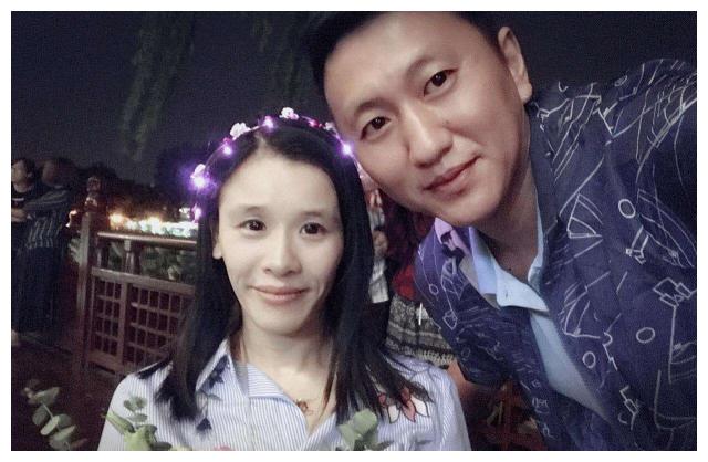 黄健娶瘫痪的桑兰被质疑黄健解释不是为钱前妻就是富二代