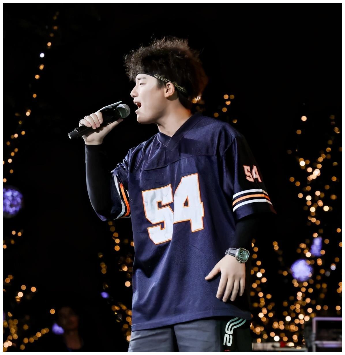 程墨寒,一匹黑马隐约浮现了