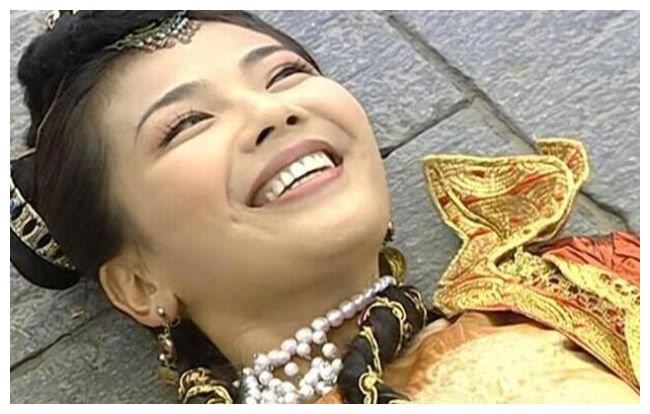 尔康不知,慕沙被拒绝多次都不死心为何见紫薇就放手?可晴儿知道