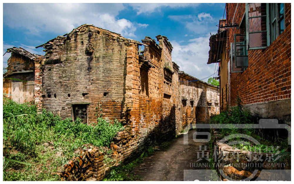 赣州赣县区清溪村,客家古村的青砖老屋模样熟悉古韵浓郁,看啥样