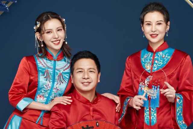 张予曦全家基因有多高新年发博晒全家福妈妈的颜值成焦点