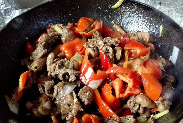 一道让你多吃两碗米饭的菜——鲜香的辣子鸡休闲区蓝鸢梦想 - Www.slyday.coM 一道让你多吃两碗米饭的菜——鲜香的辣子鸡休闲区蓝鸢梦想 - Www.slyday.coM