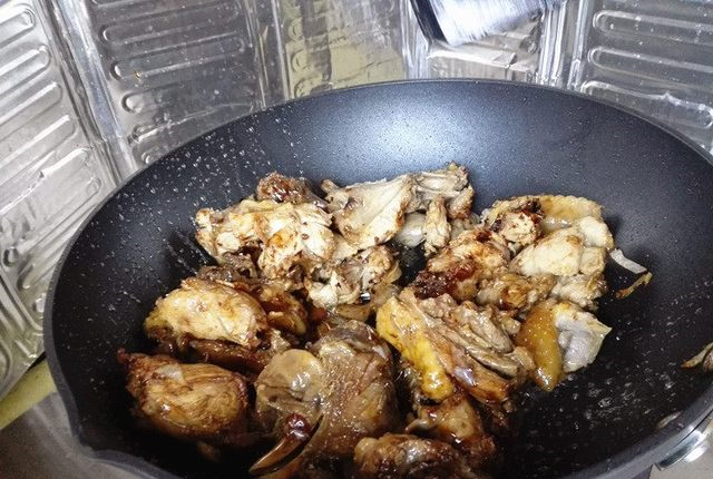 一道让你多吃两碗米饭的菜——鲜香的辣子鸡休闲区蓝鸢梦想 - Www.slyday.coM 一道让你多吃两碗米饭的菜——鲜香的辣子鸡休闲区蓝鸢梦想 - Www.slyday.coM