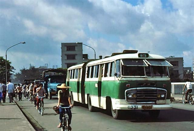 上世纪八十年代初广州的那些老街景你还记得吗