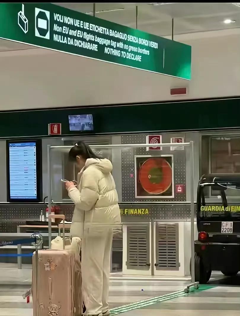 李盈莹已抵达米兰参加体检，当地报纸欢迎她！王媛媛得到球迷认可