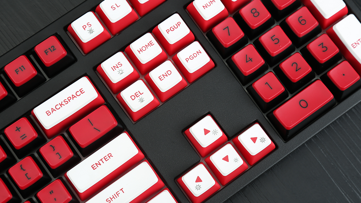 新贵gm1080三模热插拔机械键盘评测满额配置