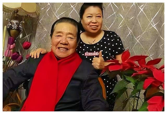 单田芳的妻子就是这么一个好女人.