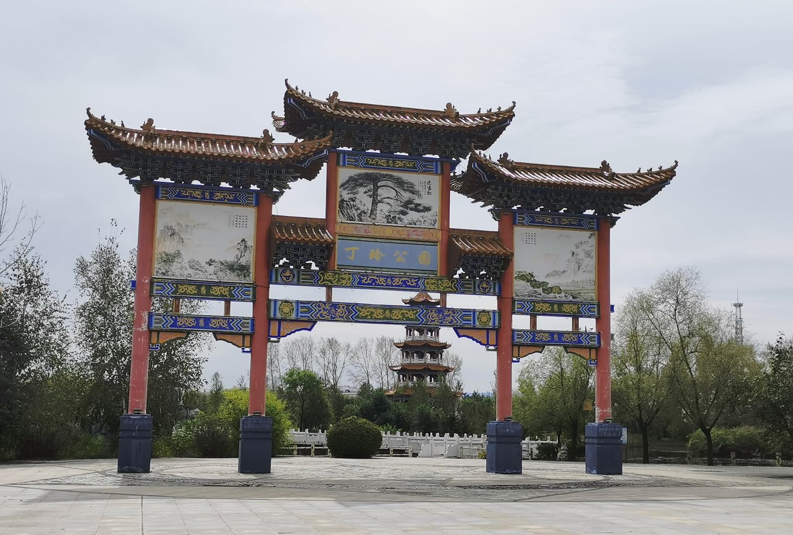 黑龙江省佳木斯市汤原县丁玲公园一游