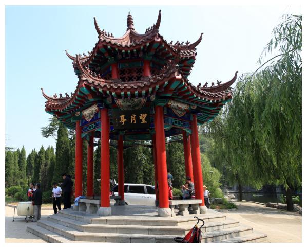 济南,有关鲍叔牙的传说和鲍山公园
