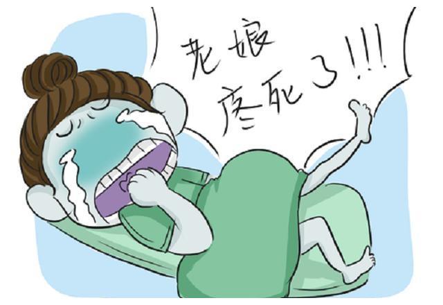 孕妇生孩子时由于顺产生不下转剖腹产收费时两个都要收吗