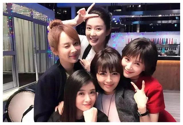 《欢乐颂3》全员“大换血”这剧你还爱吗?休闲区蓝鸢梦想 - Www.slyday.coM 《欢乐颂3》全员“大换血”这剧你还爱吗?休闲区蓝鸢梦想 - Www.slyday.coM