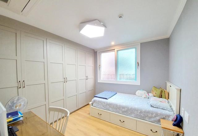 扛着压力,住进195㎡的3层别墅,先住再来改造!太美了休闲区蓝鸢梦想 - Www.slyday.coM 扛着压力,住进195㎡的3层别墅,先住再来改造!太美了休闲区蓝鸢梦想 - Www.slyday.coM