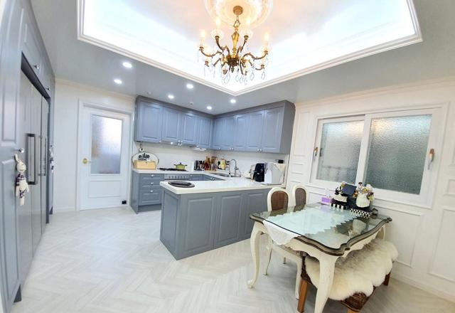 扛着压力,住进195㎡的3层别墅,先住再来改造!太美了休闲区蓝鸢梦想 - Www.slyday.coM 扛着压力,住进195㎡的3层别墅,先住再来改造!太美了休闲区蓝鸢梦想 - Www.slyday.coM