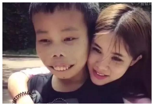 被网红陈山包养过的美女陈山被封杀后她们下场如何