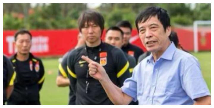 上海媒体：与越南一战将检验李铁执教水平，足协尽力了！
