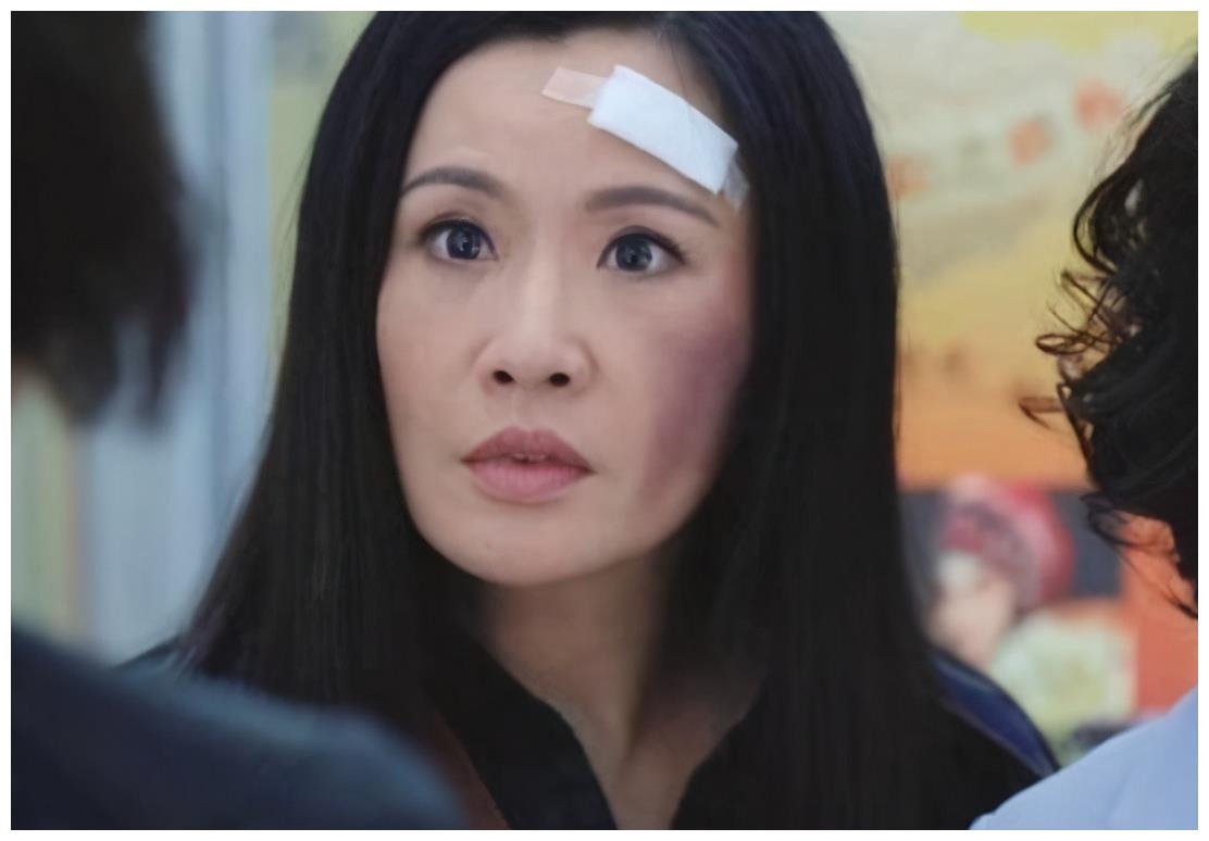 49岁张文慈至今未婚,曾被骂能当奶奶,如今搭档罗仲谦演姐弟