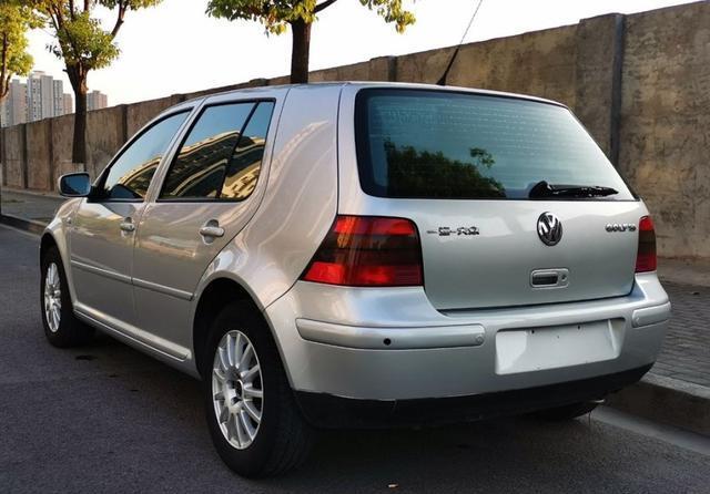 百看不厌的经典老车大众高尔夫4