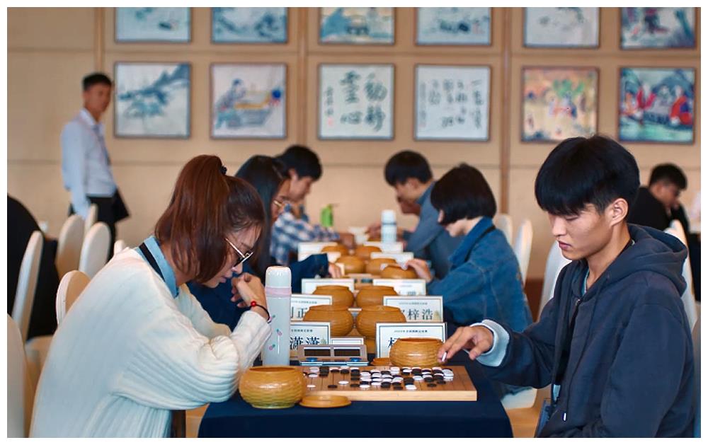 剧版棋魂败笔之一刻画的女性角色不太好恋爱脑严重