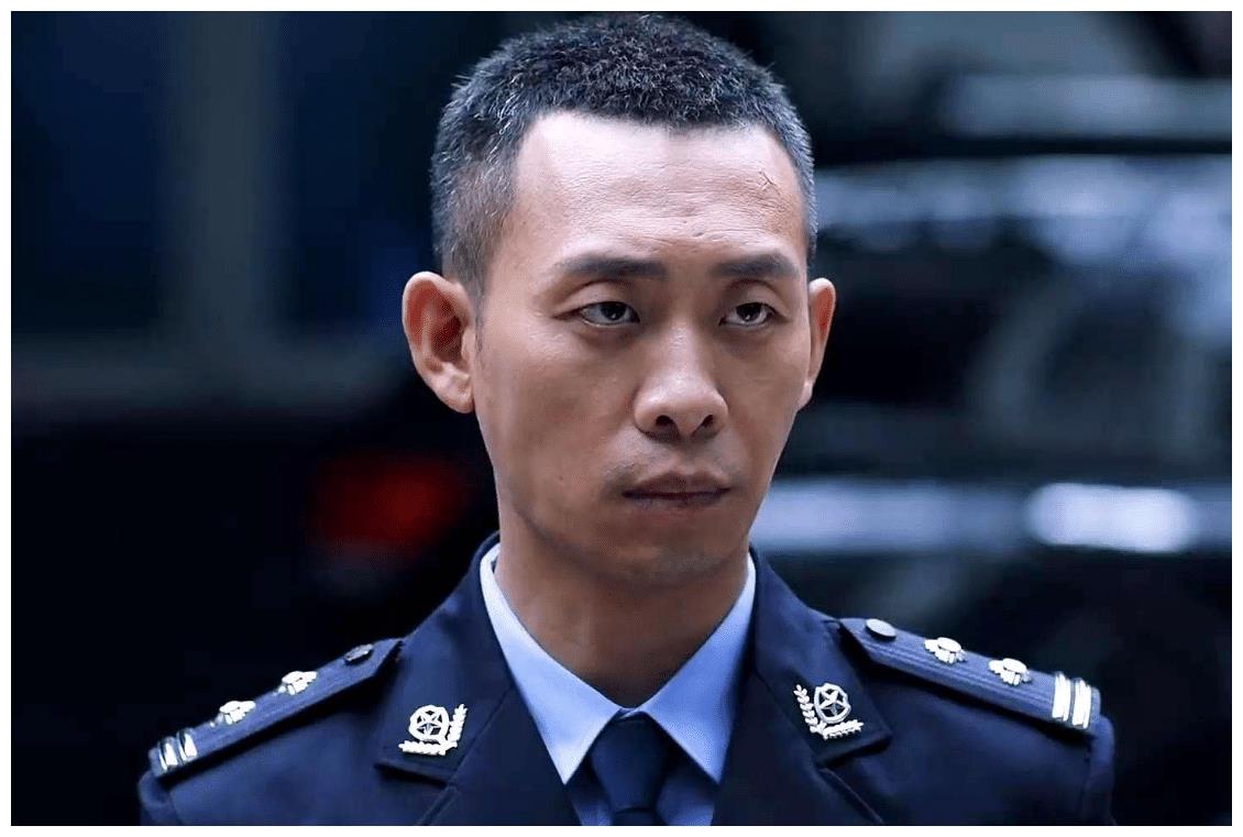 张译作为演员,对演戏很认真,个人的爱好和技能也蛮多的