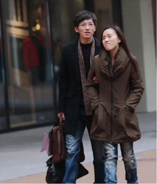 林志炫被曝患暗病或因负面无缘返场哥哥前女友称接触床单染病