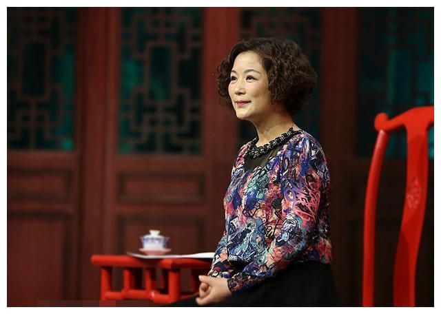 难忘史湘云扮演者郭霄珍从20岁的纯真美丽到50多岁的恬淡