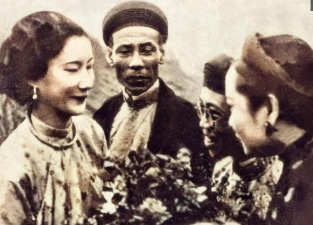 她是越南末代皇后，连生5子依旧被扫地出门，结局比婉容都悲凉